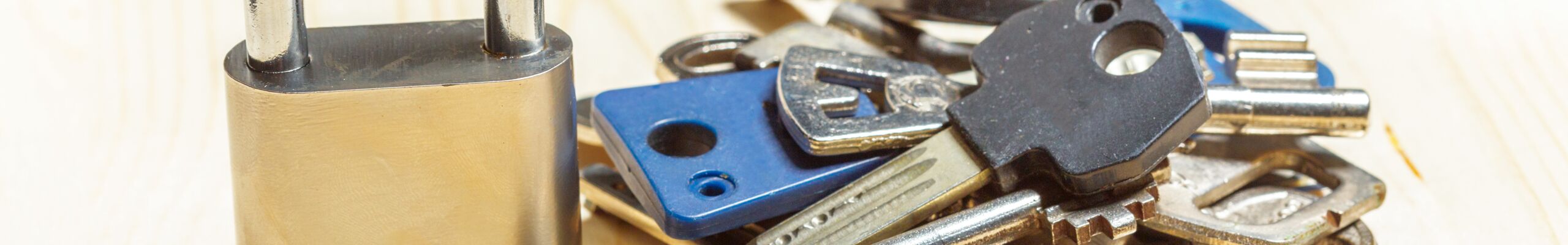 Bochum Schlüsseldienst 24h » Türöffnung ab 49,-€ mit Qualität von ABUS