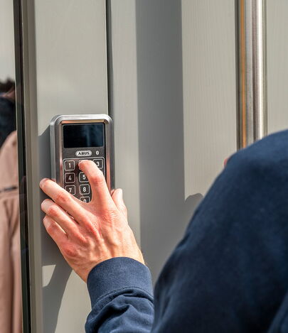 Bochum Schlüsseldienst 24h » Türöffnung ab 49,-€ mit Qualität von ABUS